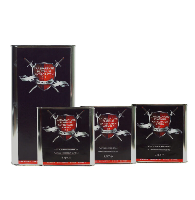 Latte di trasparente antiscratch platinum da 5 litri e latte di catalizzatori da 2,5 litri