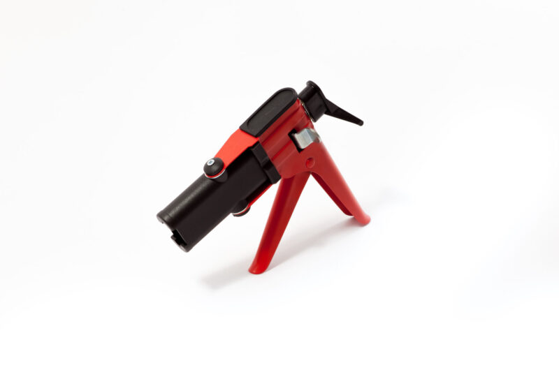 pistola per sigillanti nera e rossa